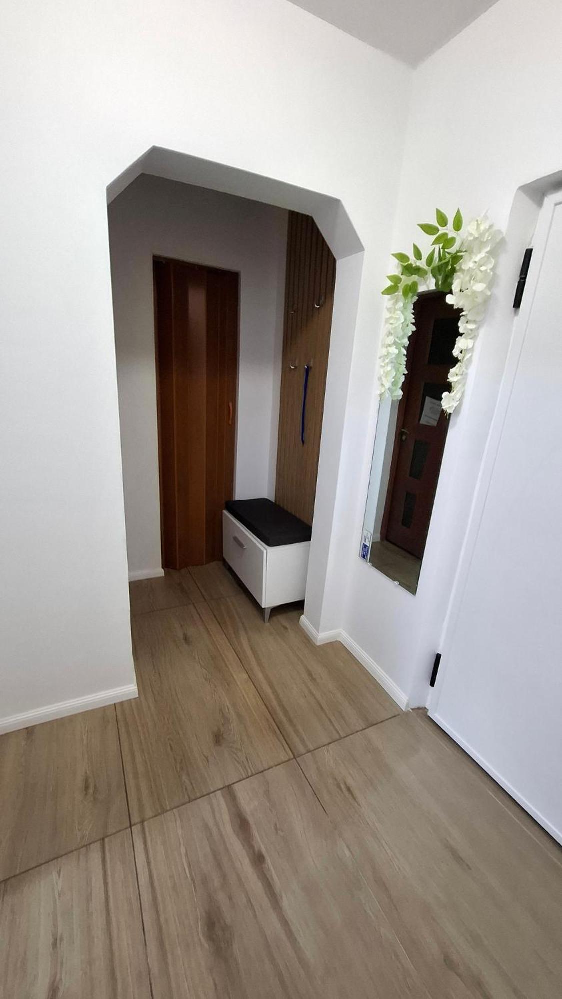 Alice Apartment Arad Exterior foto